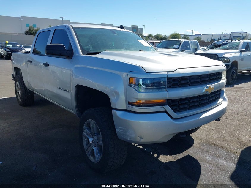 2018 Chevrolet Silverado 1500 Custom