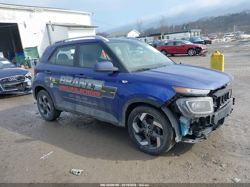 2022 Hyundai Venue Sel/Limited