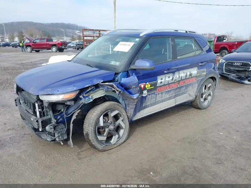 2022 Hyundai Venue Sel/Limited