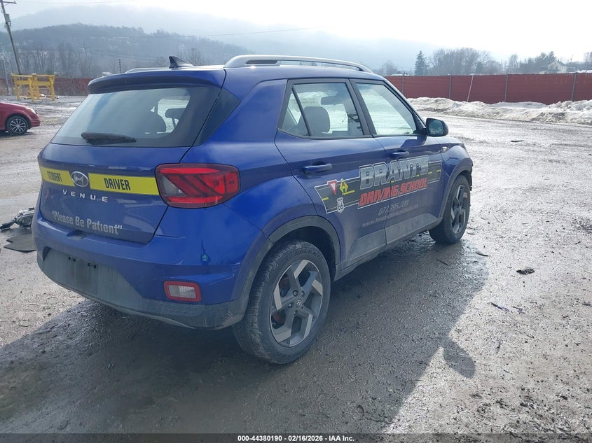 2022 Hyundai Venue Sel/Limited