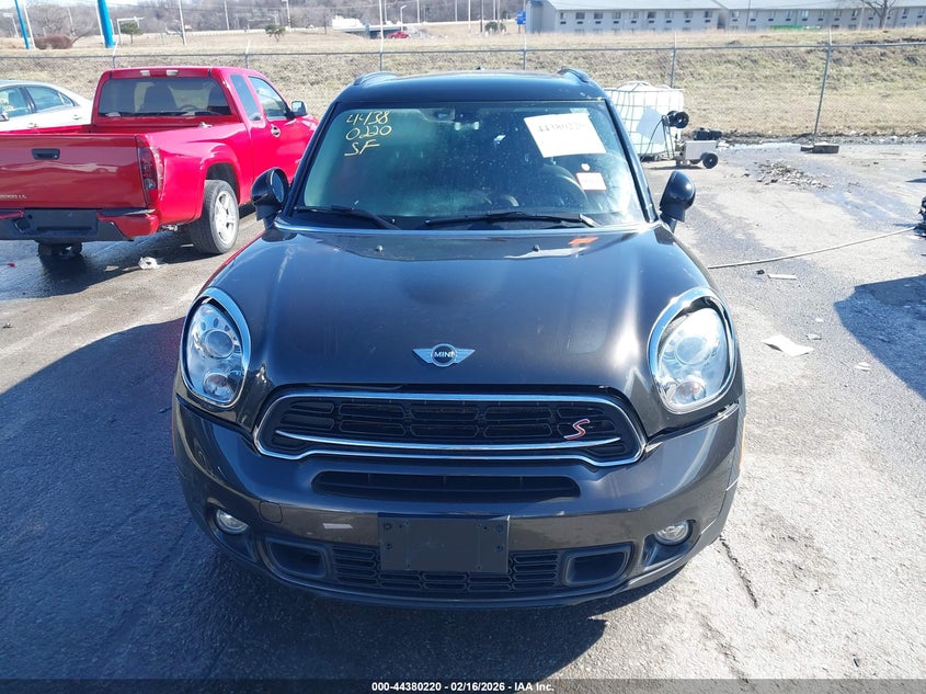 2015 Mini Countryman Cooper S VIN: WMWZC5C50FWP47068 Lot: 44380220