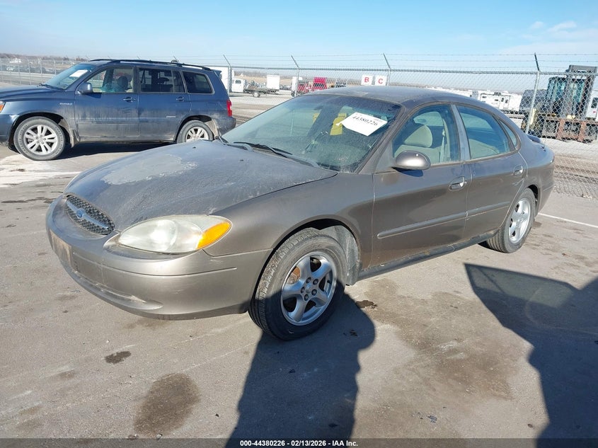 2002 Ford Taurus Se