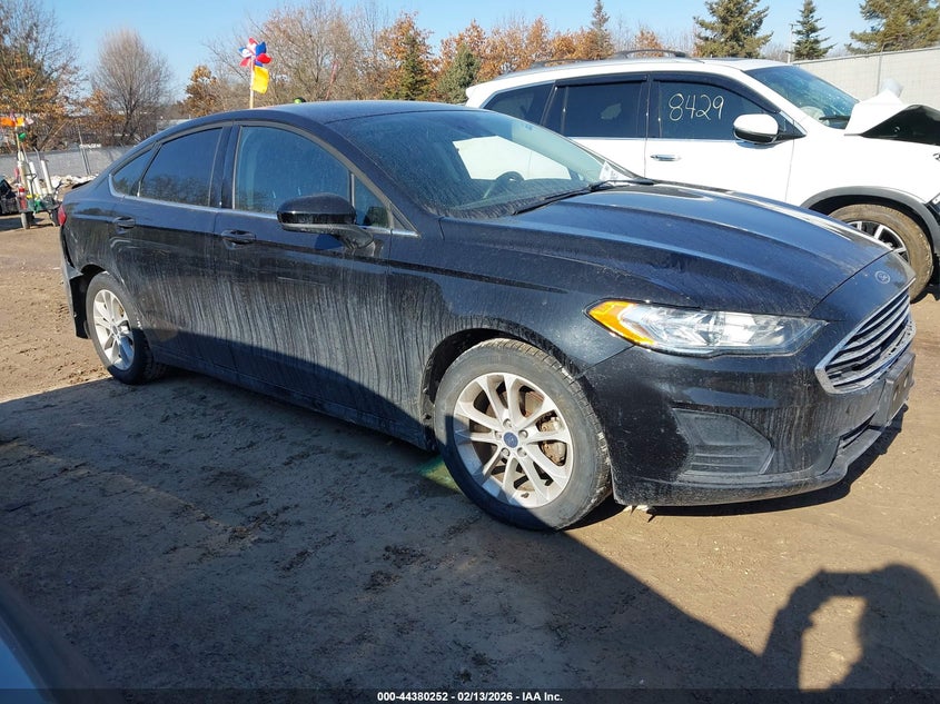 2020 Ford Fusion Se
