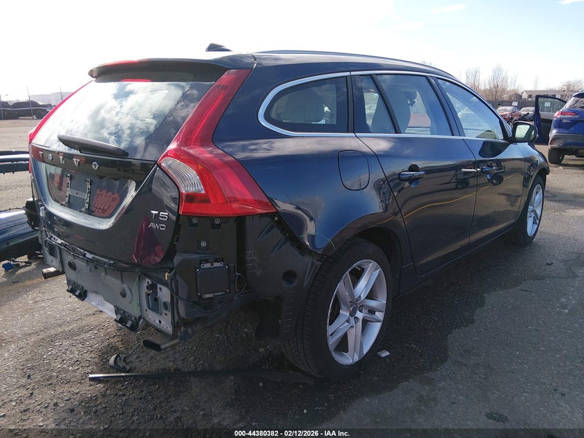 2015 Volvo V60 T5 Platinum