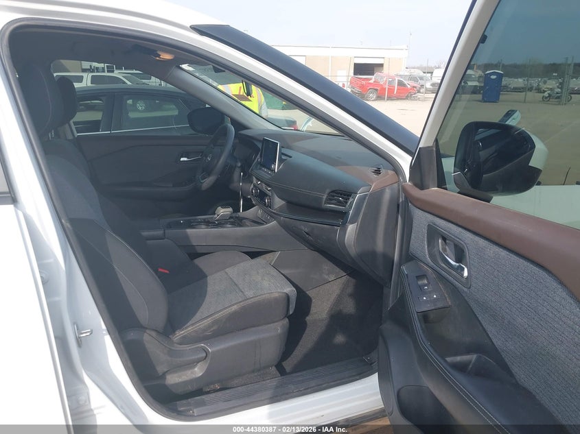 2023 Nissan Rogue Sv Fwd