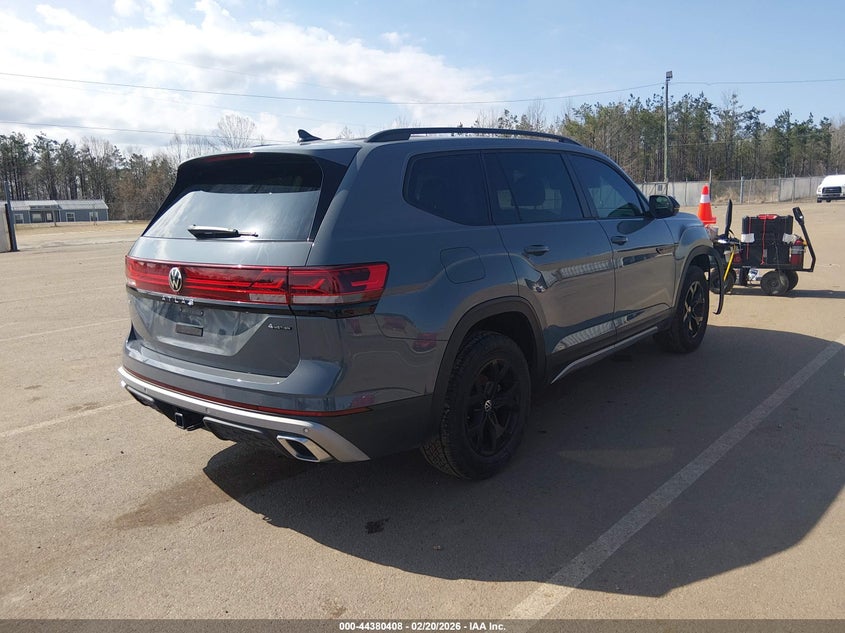 2024 Volkswagen Atlas 2.0T Peak Edition Se W/Technology