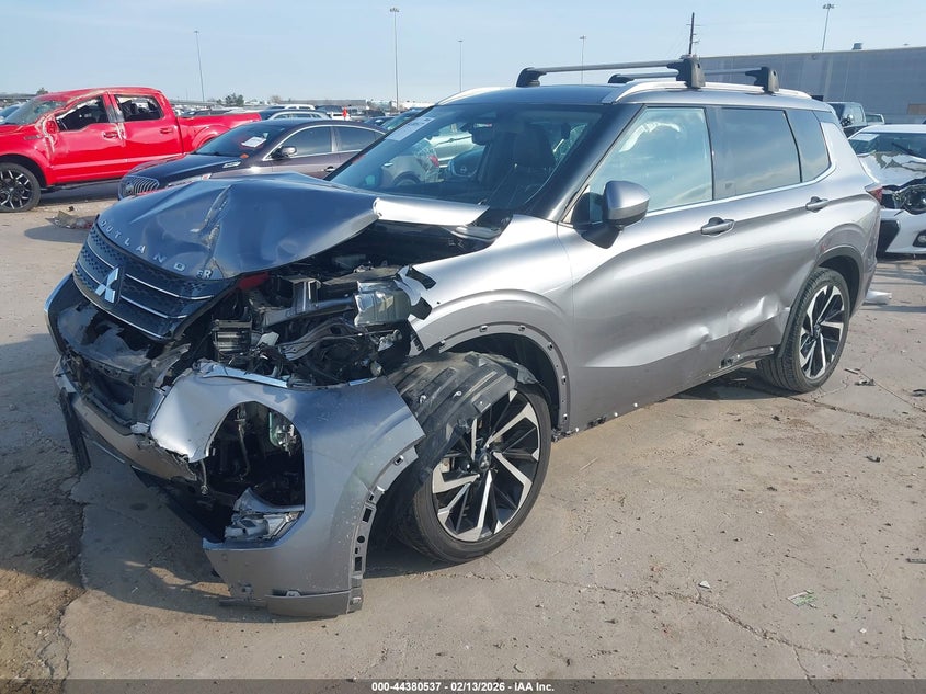 2022 Mitsubishi Outlander Sel 2.5 2Wd/Sel Special Edition 2Wd