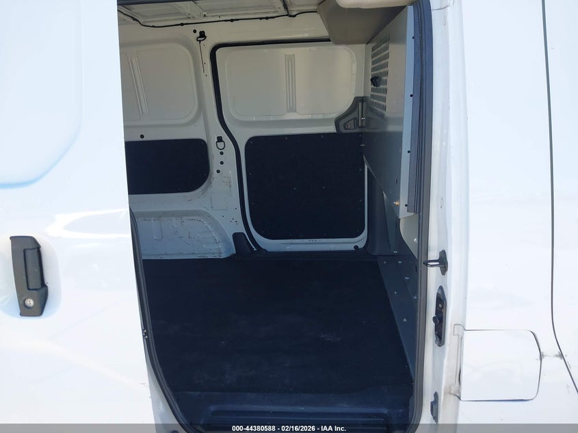 2021 NISSAN NV200  CARGO auction photo 8