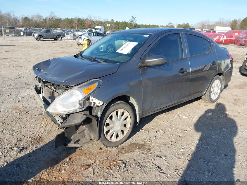 2017 Nissan Versa 1.6 S+