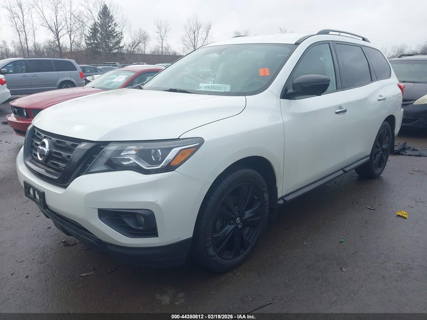 2018 Nissan Pathfinder Sl