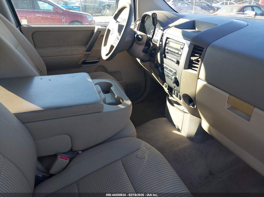 2009 Nissan Titan Se