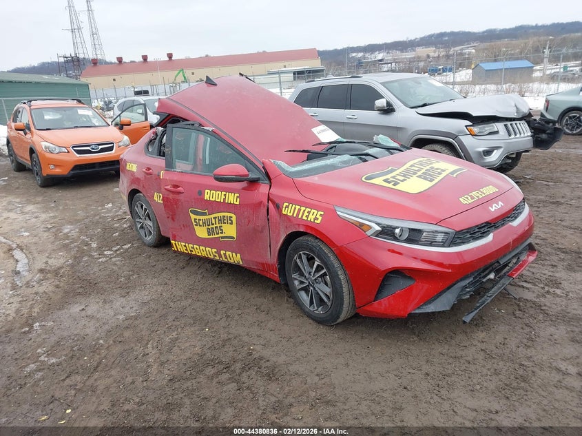 2024 Kia Forte Lxs