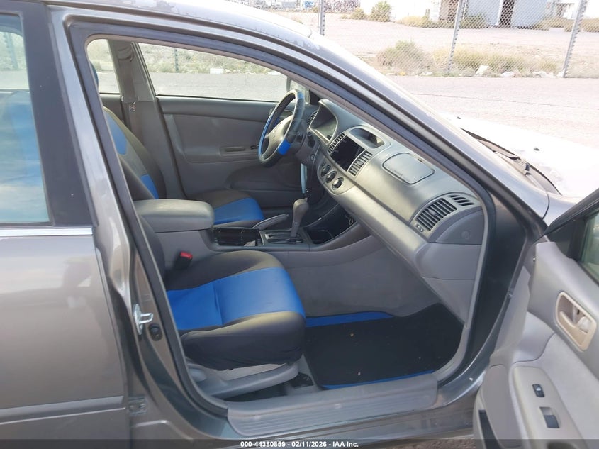 2003 Toyota Camry Le