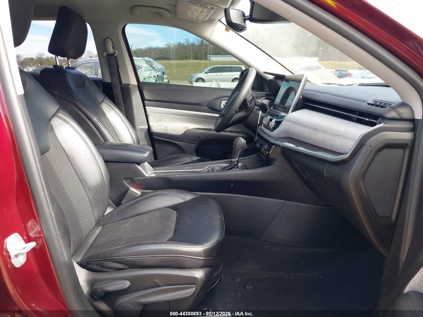 2022 Jeep Compass Latitude Fwd