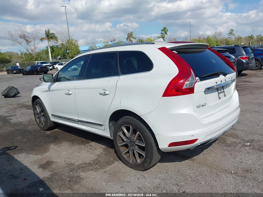 2016 Volvo Xc60 T5 Drive-E Platinum