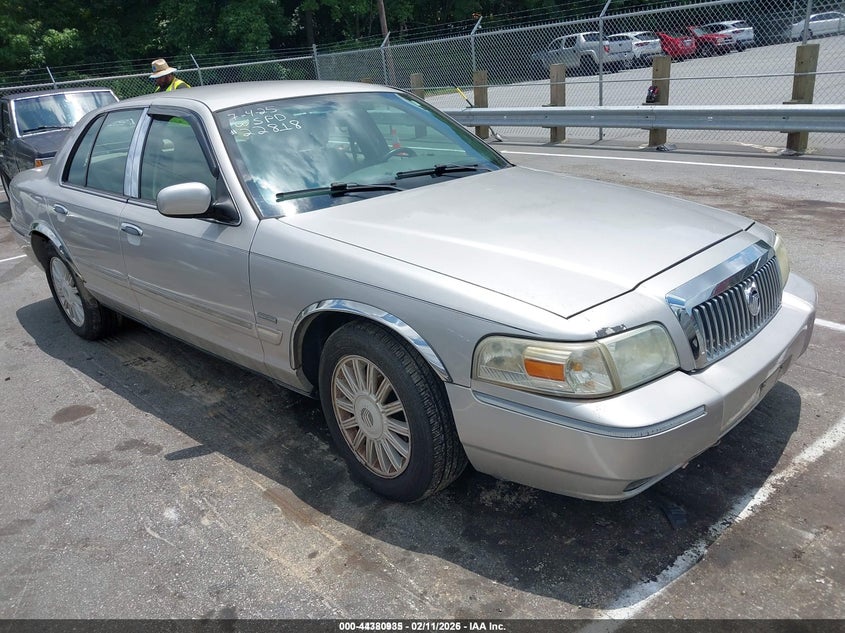 2MEHM75V99X634263 MERCURY GRAND MARQUIS Photo 1