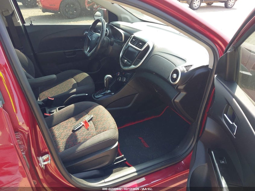 2020 Chevrolet Sonic Fwd Lt 5-Door