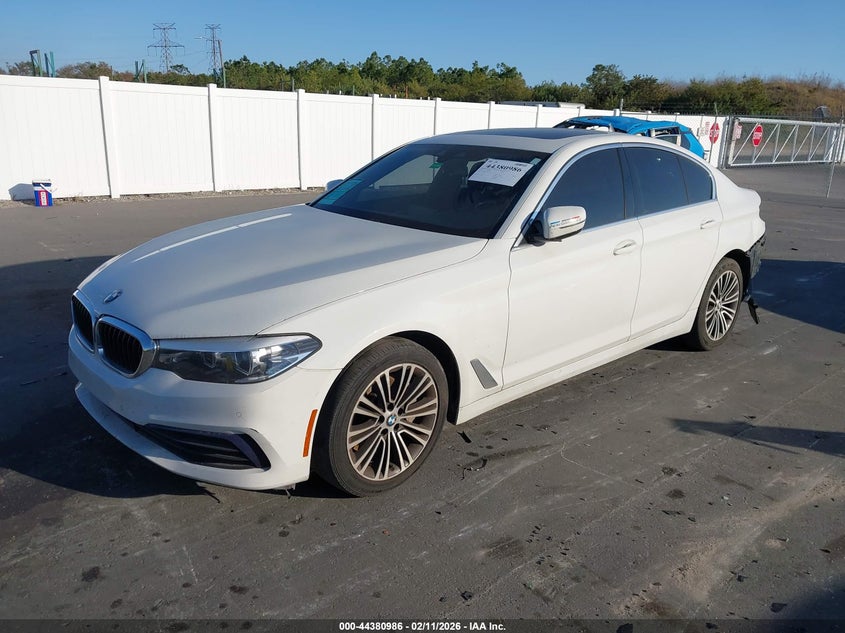 2019 BMW 530I