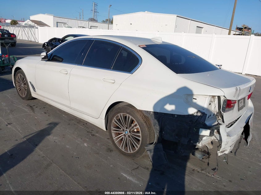 2019 BMW 530I