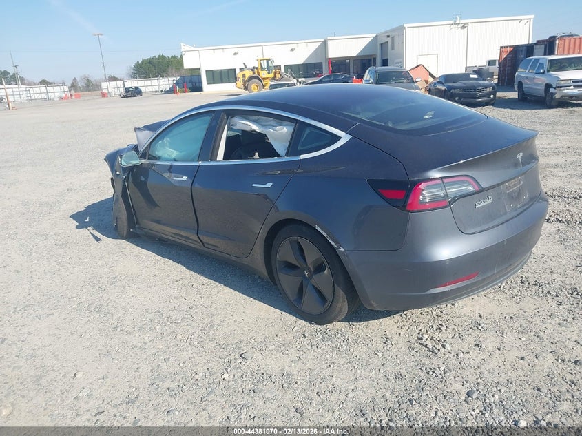2018 Tesla Model 3 Long Range/Mid Range