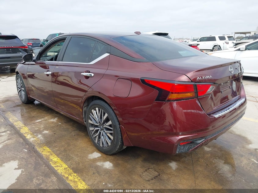 2023 Nissan Altima Sv Fwd