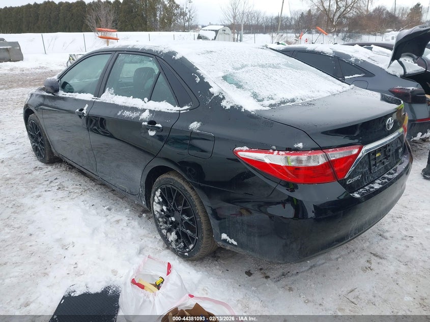 2015 Toyota Camry Le