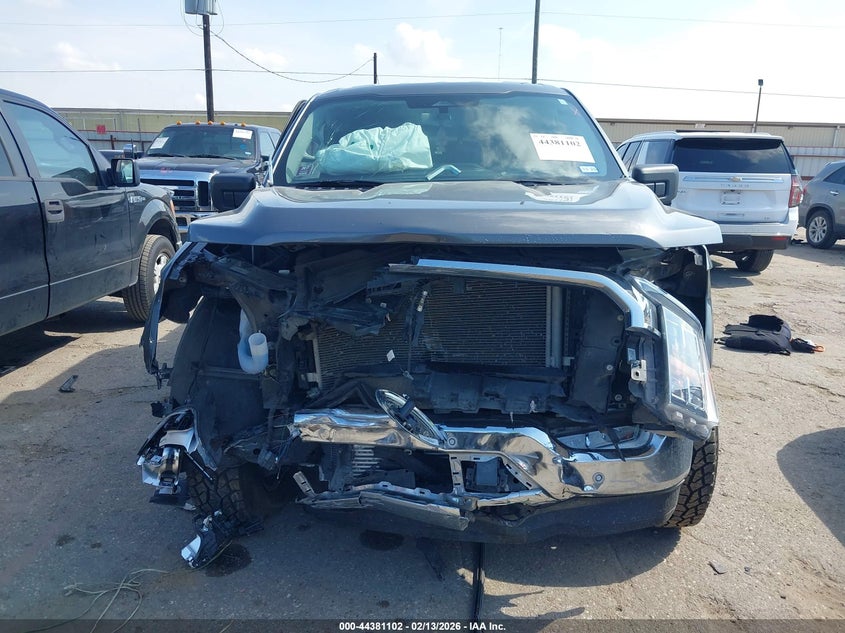 2022 Ford F-150 Xlt VIN: 1FTFW1E85NFB10737 Lot: 44381102