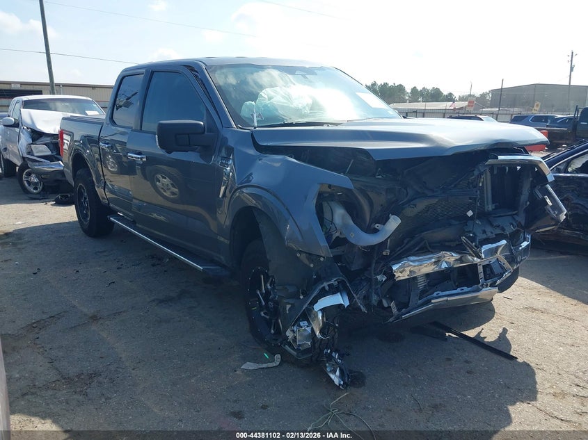 2022 Ford F-150 Xlt VIN: 1FTFW1E85NFB10737 Lot: 44381102