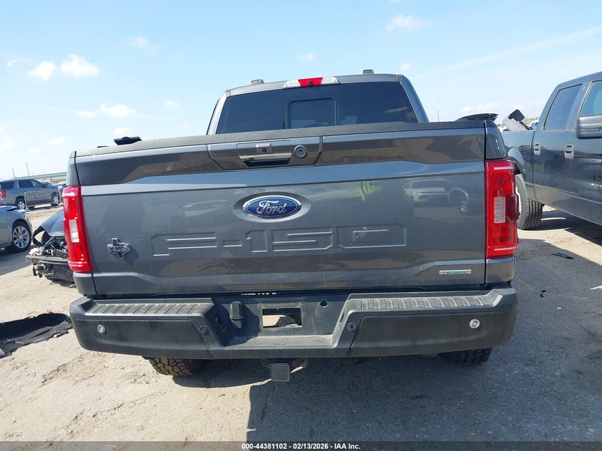 2022 Ford F-150 Xlt VIN: 1FTFW1E85NFB10737 Lot: 44381102