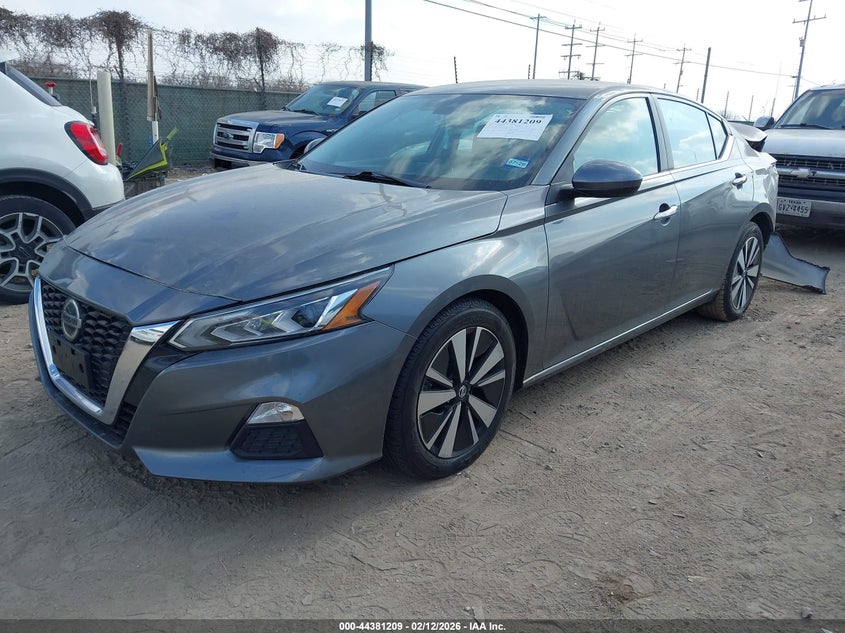 2022 Nissan Altima Sv Fwd