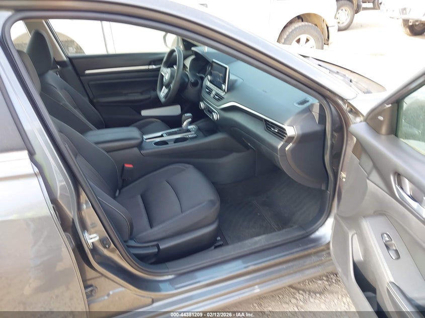 2022 Nissan Altima Sv Fwd