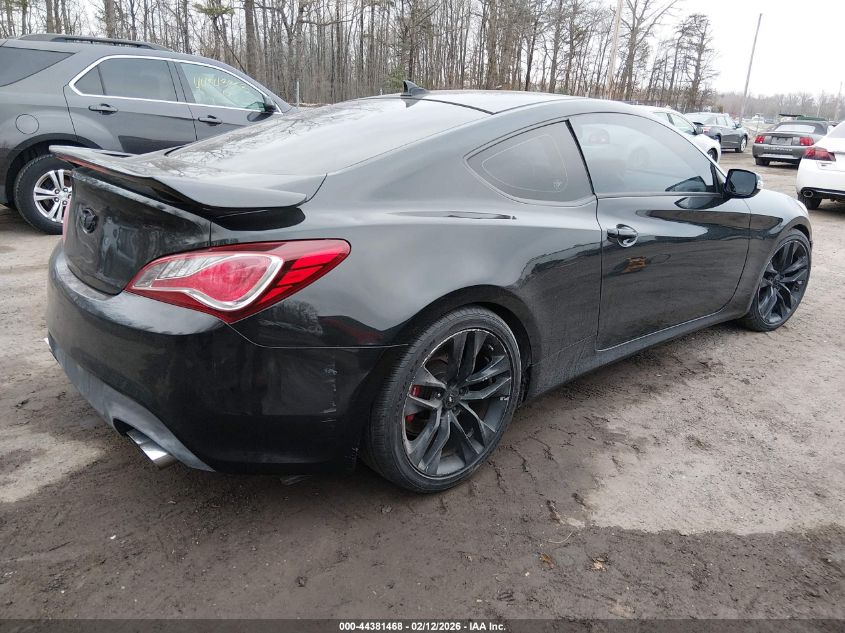 2013 Hyundai Genesis 3.8 Track