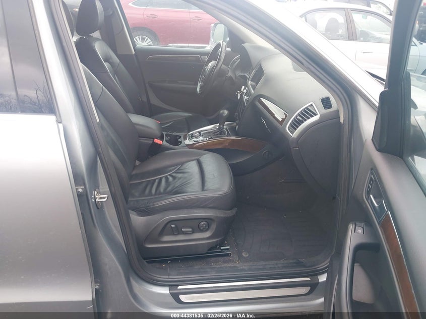 2011 Audi Q5 2.0T Premium