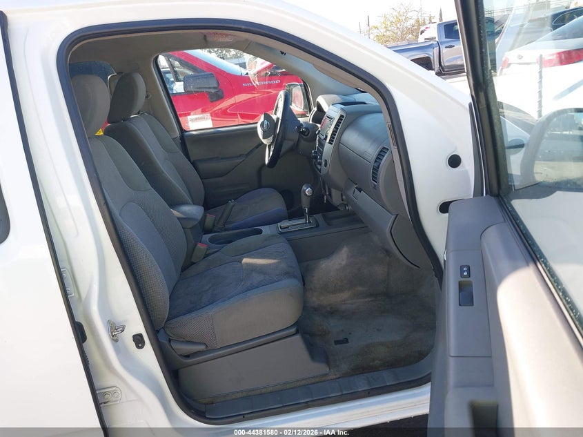 2018 Nissan Frontier Sv