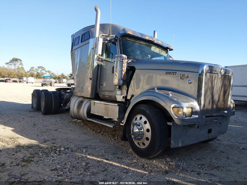 2HSCHAPR96C289761 INTERNATIONAL 9900 Photo 1