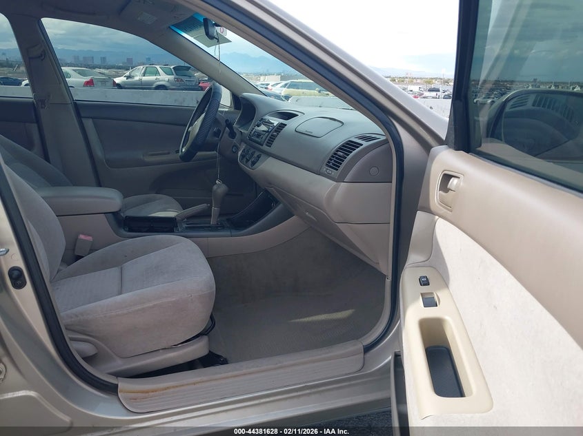 2003 Toyota Camry Le