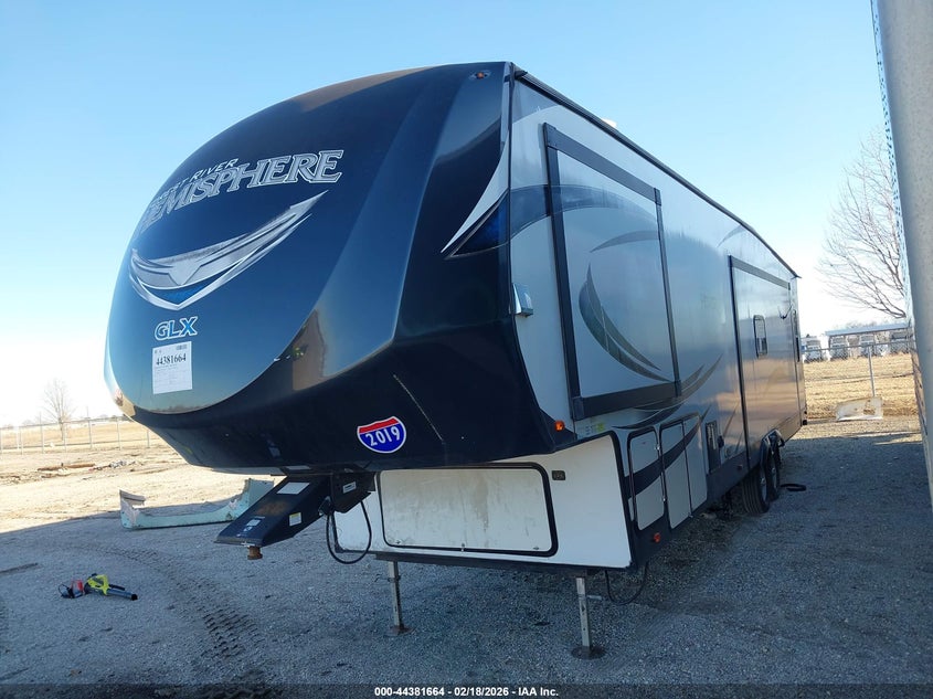 2019 FOREST RIVER HEMISPHERE auction photo 2