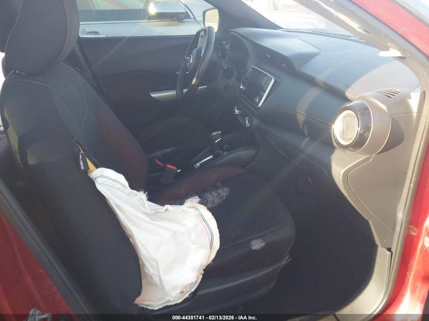 2018 Nissan Kicks Sr