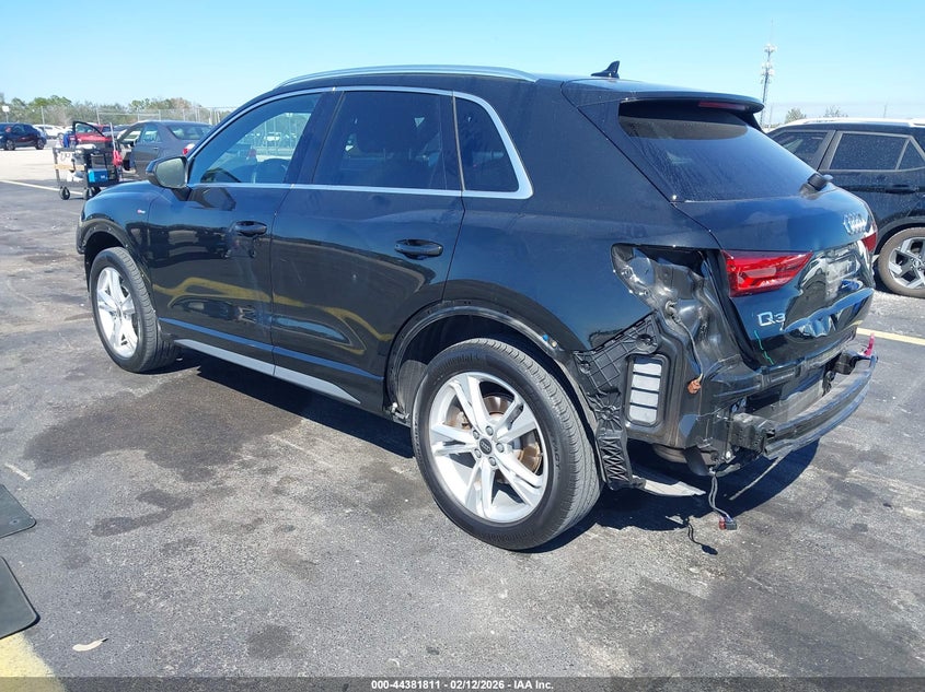 2024 Audi Q3 Premium 45 Tfsi S Line Quattro Tiptronic