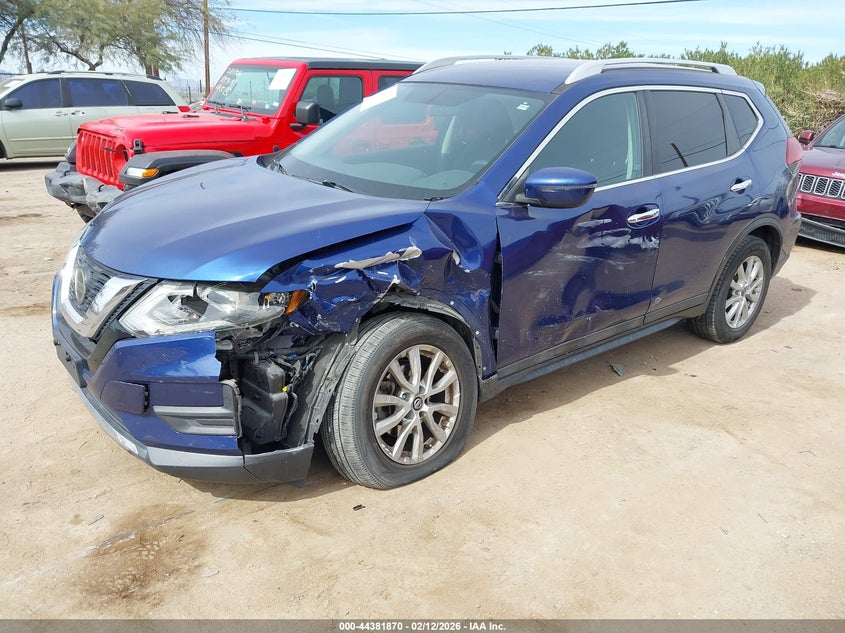 2018 Nissan Rogue Sv