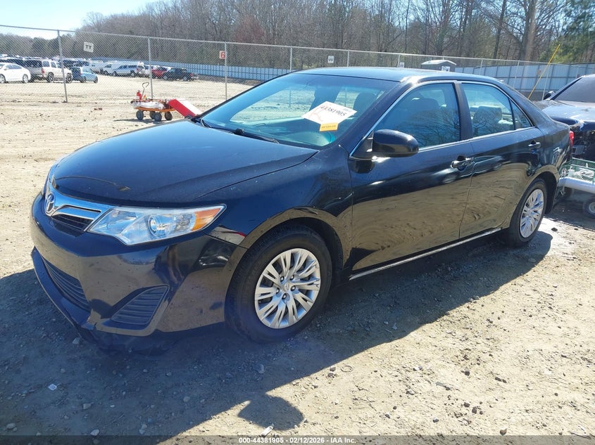 2014 Toyota Camry Le