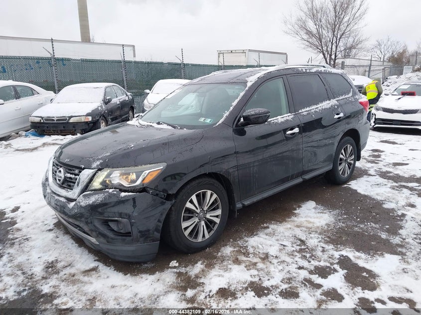 2017 Nissan Pathfinder S