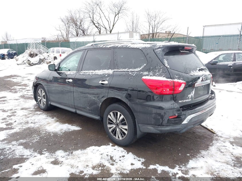 2017 Nissan Pathfinder S