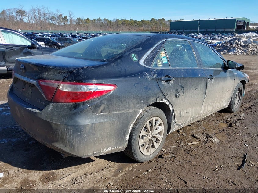2016 Toyota Camry Hybrid Le