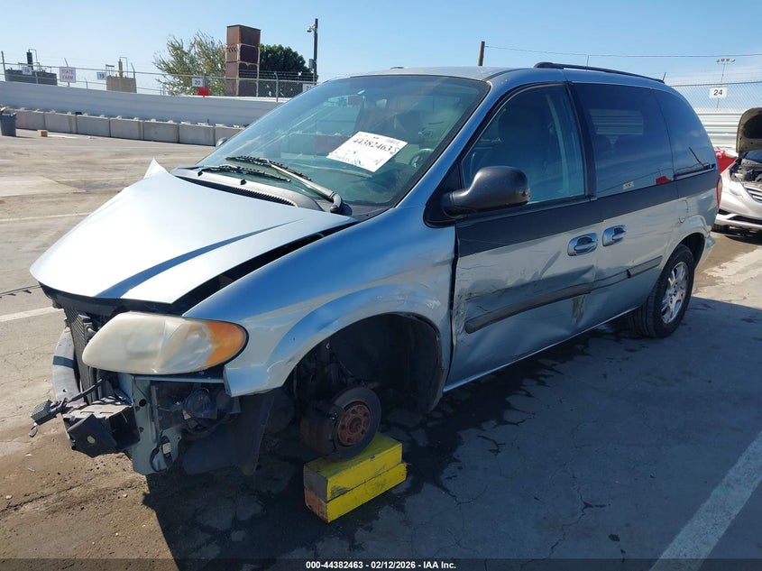 2005 Dodge Caravan Sxt