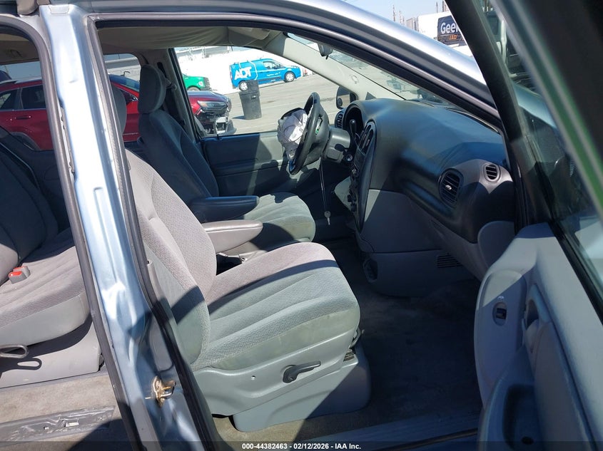 2005 Dodge Caravan Sxt