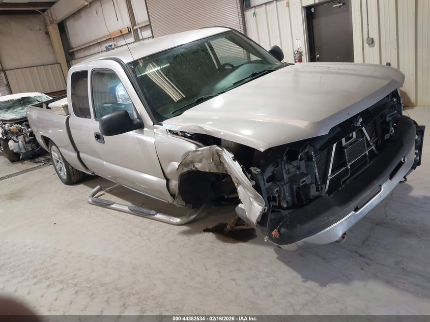 2004 Chevrolet Silverado 1500 Work Truck