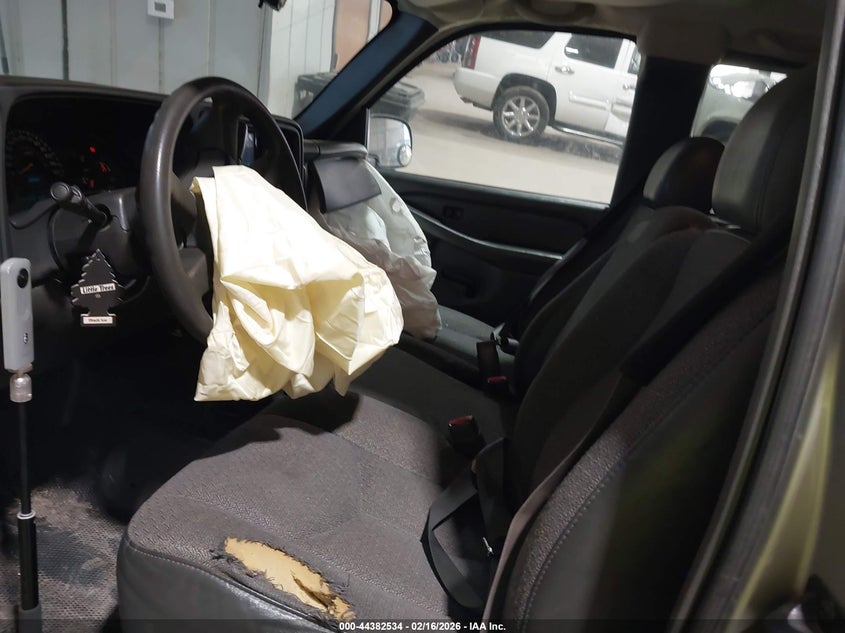 2004 Chevrolet Silverado 1500 Work Truck