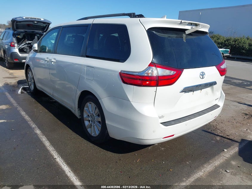 2015 Toyota Sienna Limited 7 Passenger
