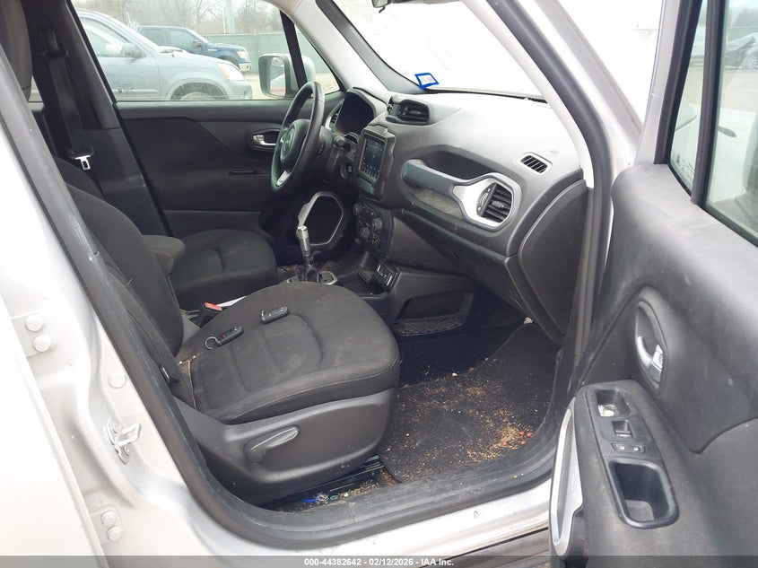 2018 Jeep Renegade Latitude Fwd